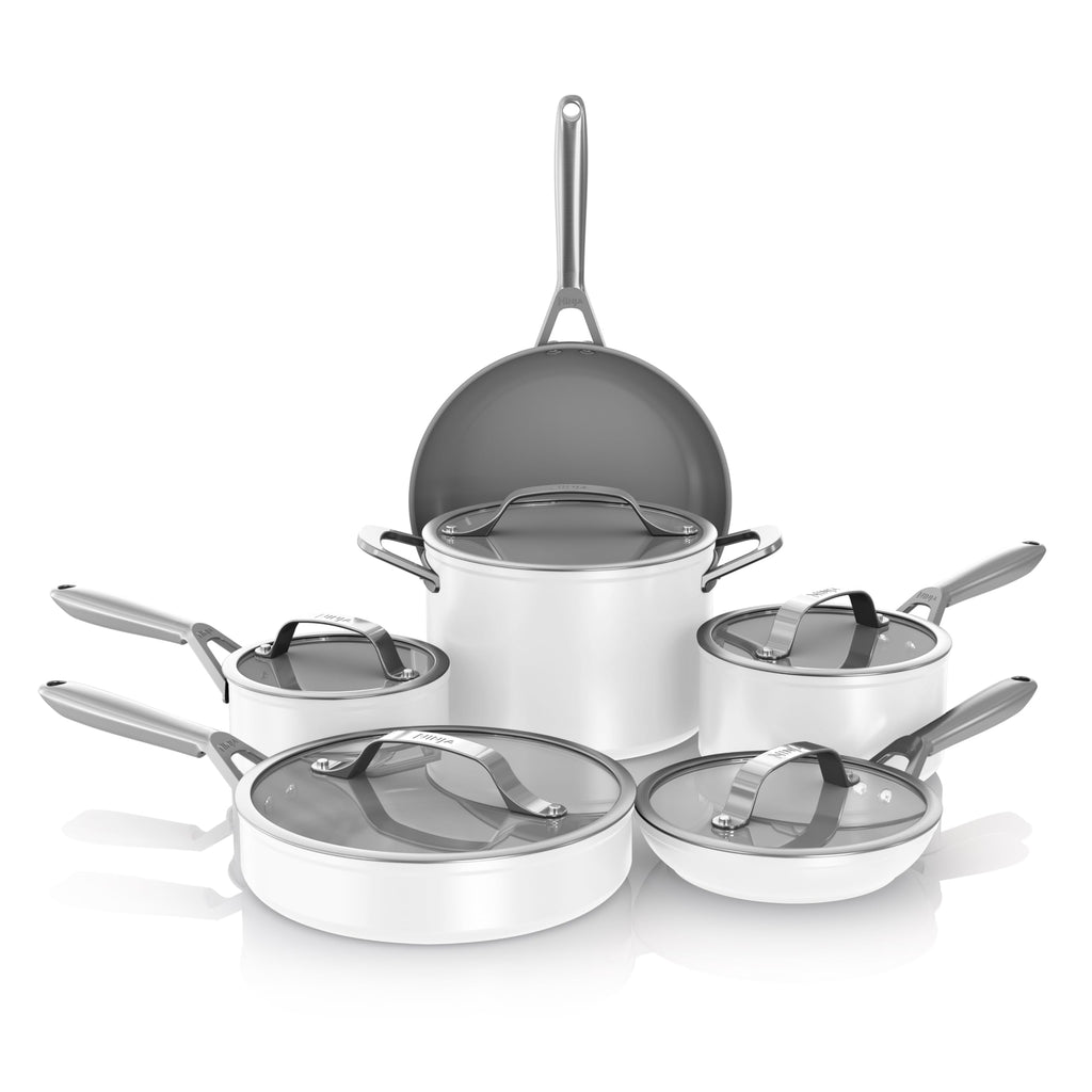 Ninja Ceramic Pro 11Piece Cookware Set, NonStick Pots & Pans Set with Glass Lids, Nontoxic, PTFE Free, Ceramic Coated, Oven Safe, All Stovetops & Induction Compatible, British Racing Green, CW39011GN